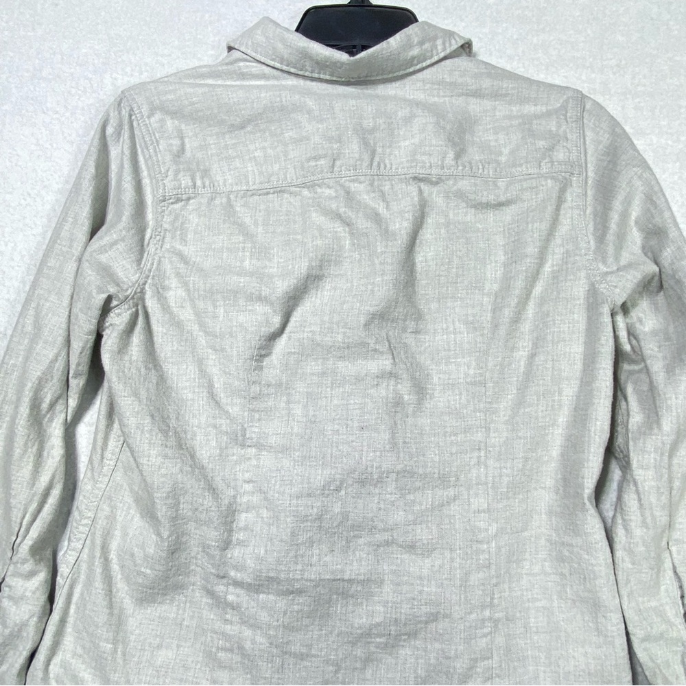 Eddie Bauer Button Down Shirt Womens PM Gray Collared Long Sleeve Pockets Casual - Picture 11 of 16